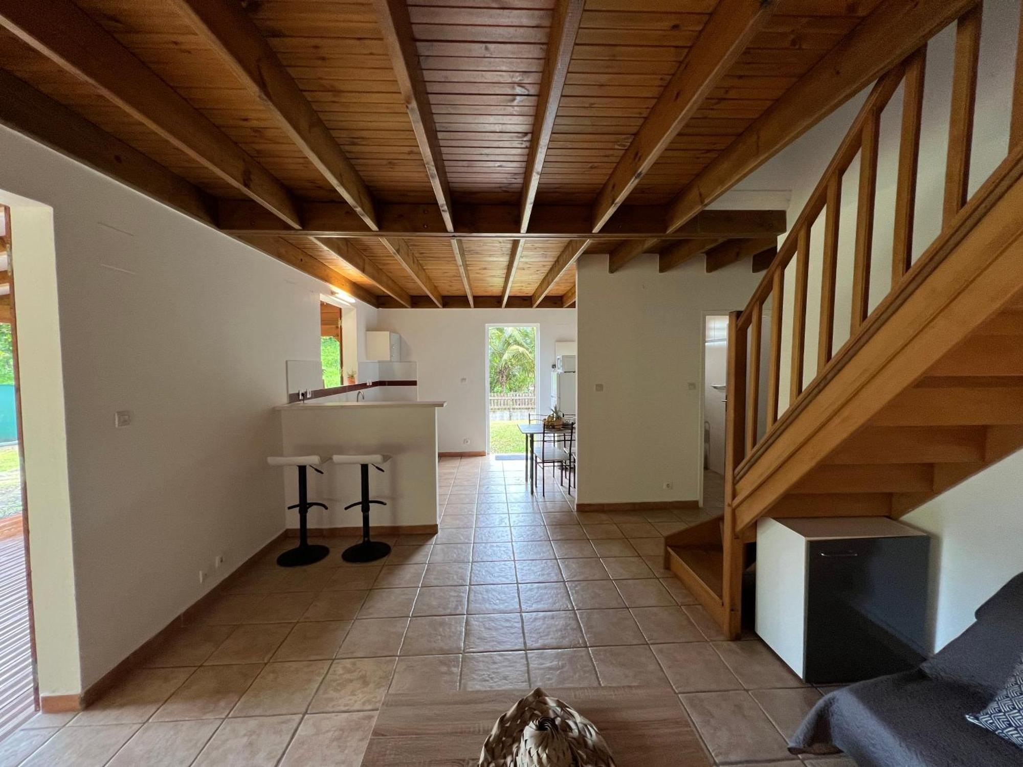 Villa Au Calme Avec Jacuzzi, Villa Le Boursoie Les Abymes Exterior foto
